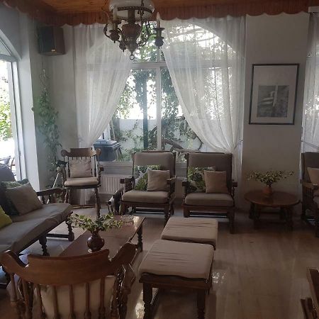 Karis Hotel คอสทาวน์ ภายนอก รูปภาพ