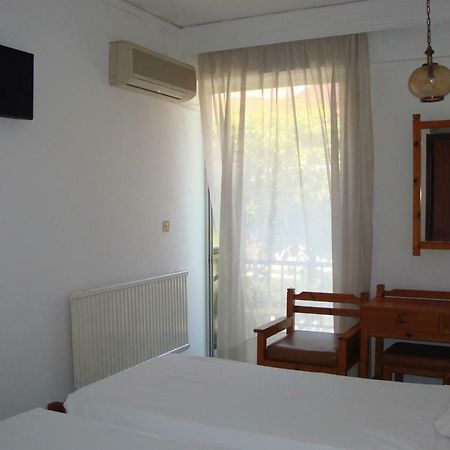 Karis Hotel คอสทาวน์ ภายนอก รูปภาพ